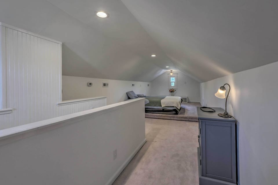 Historic Reno Home on Riverwalk: 1 Mi to Midtown Cottage in Reno