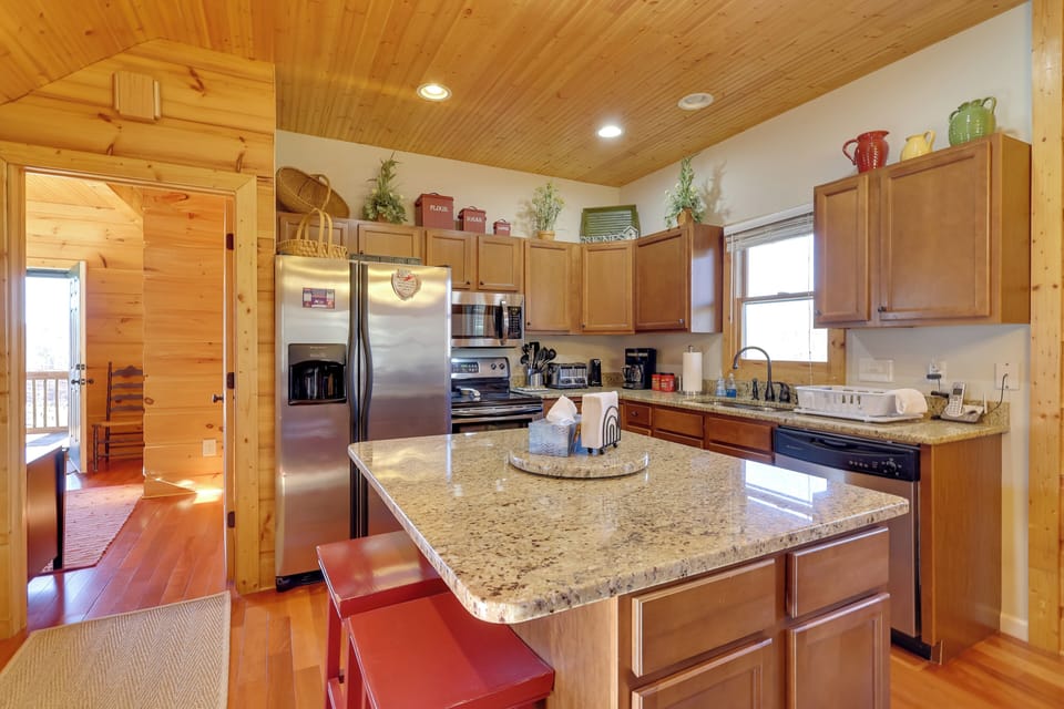 House (2 Bedrooms) | Interior