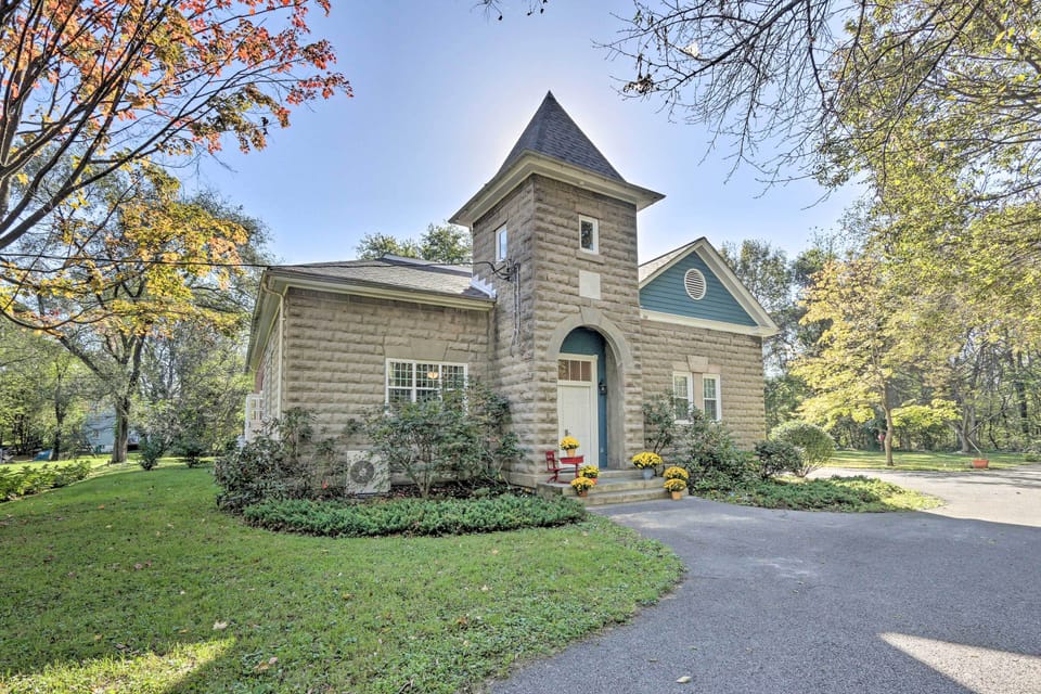 House (1 Bedroom) | Front of property