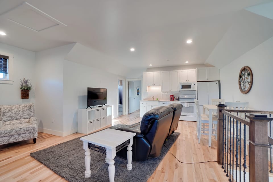 House (1 Bedroom) | Front of property