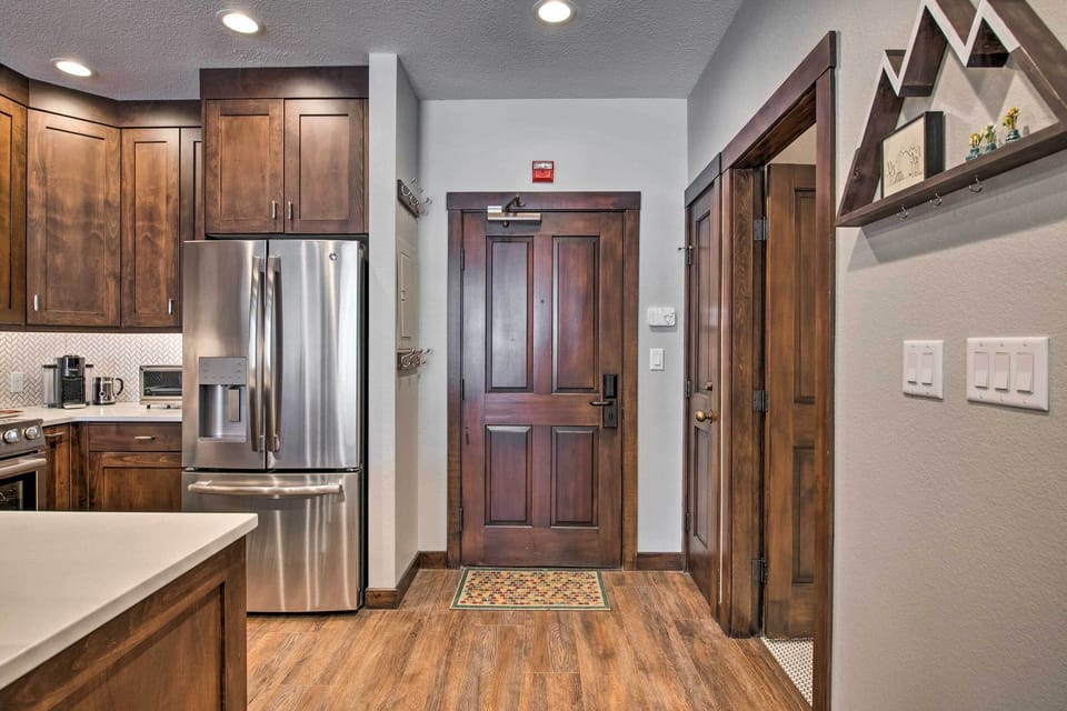 Apartment (1 Bedroom) | Interior