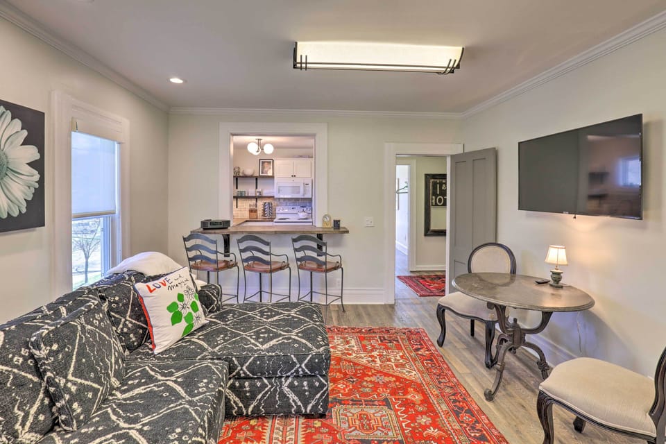 Apartment (3 Bedrooms) | Front of property
