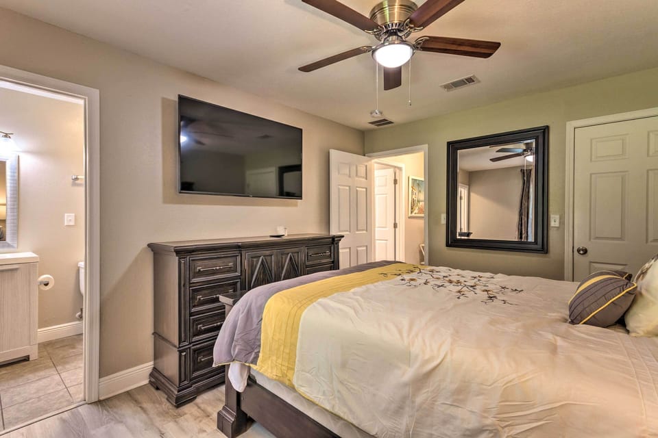 House (2 Bedrooms) | Interior
