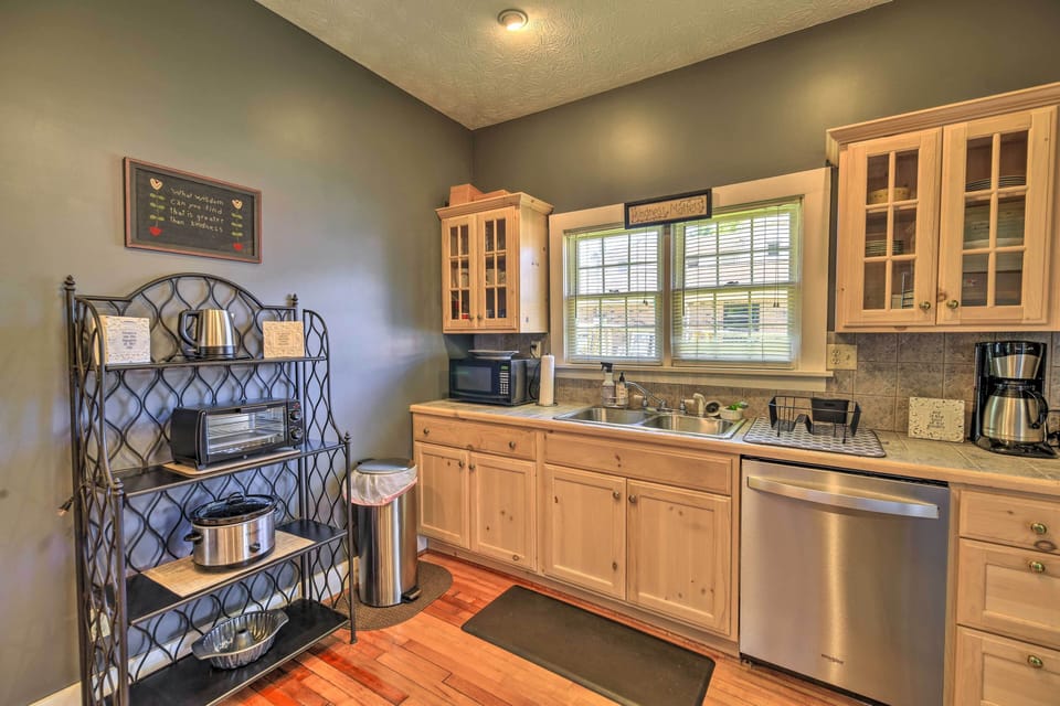Cottage (2 Bedrooms) | Interior