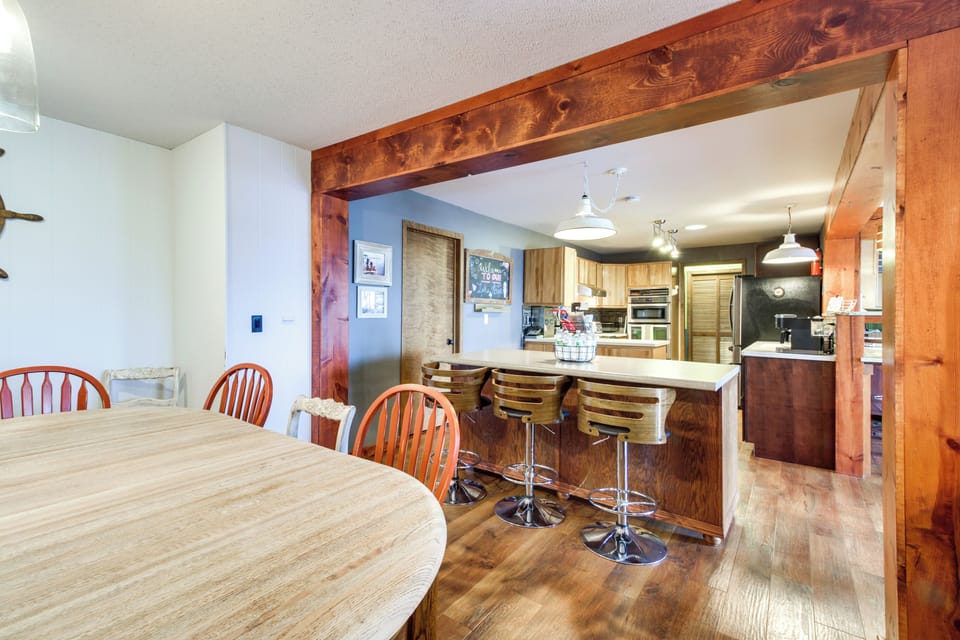 House (4 Bedrooms) | Interior