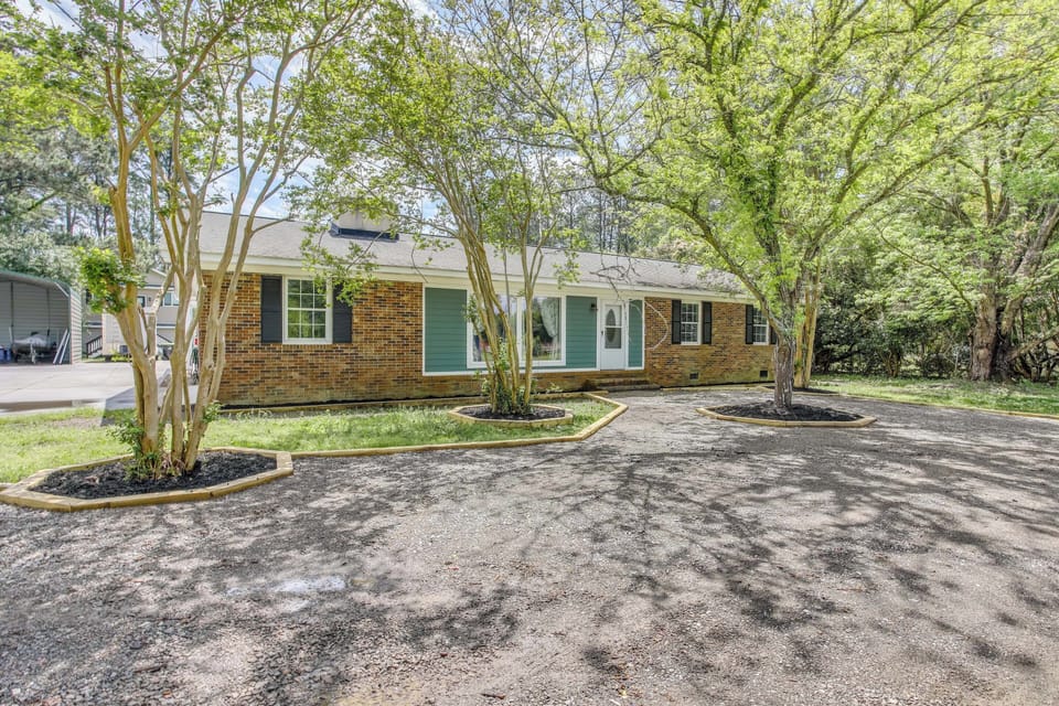 House (4 Bedrooms) | Interior