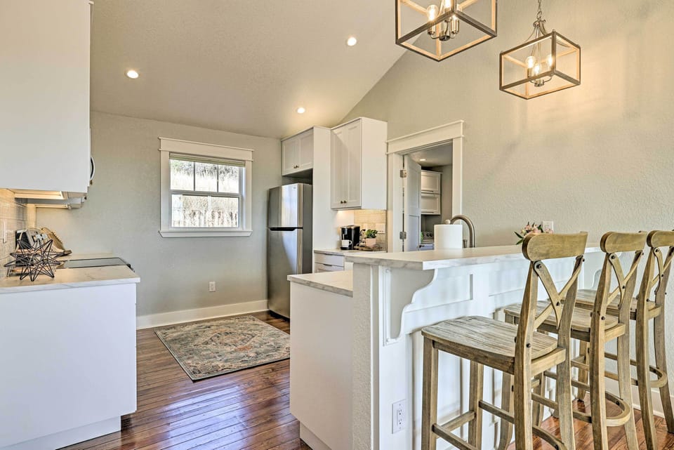 Cottage (2 Bedrooms) | Interior