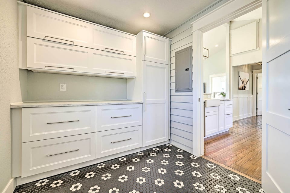 Cottage (2 Bedrooms) | Interior