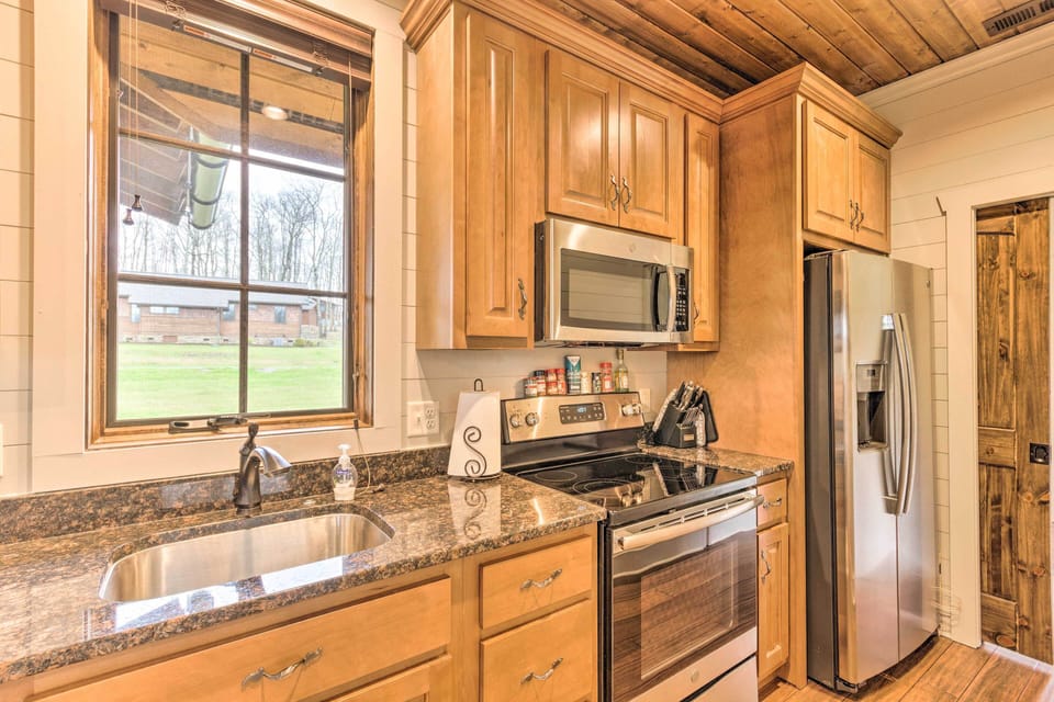 House (2 Bedrooms) | Interior