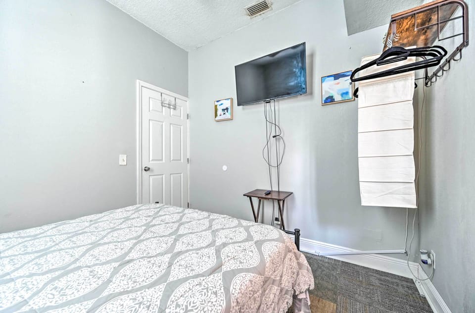 Apartment (1 Bedroom) | Interior