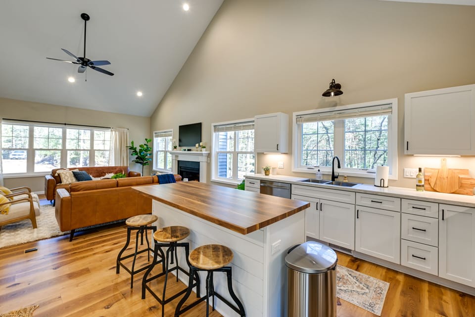 Cottage (2 Bedrooms) | Interior