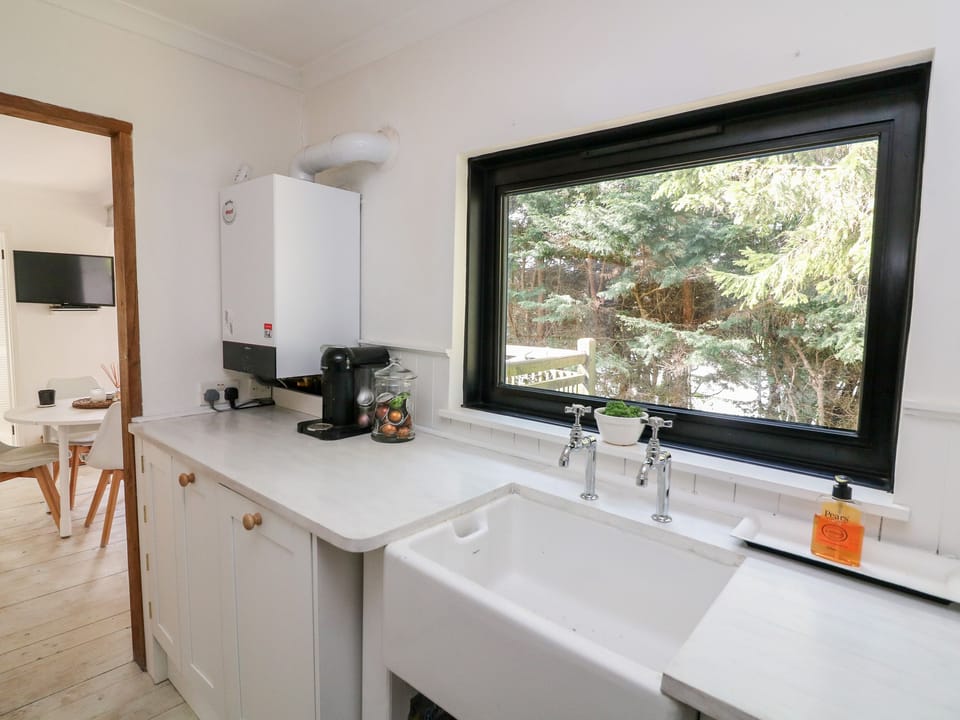 Fridge, dishwasher, electric kettle, toaster
