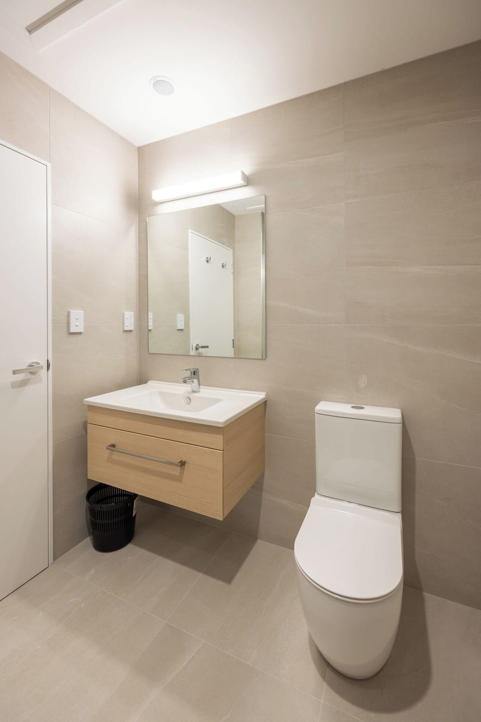 Shower, rainfall showerhead, hair dryer, towels