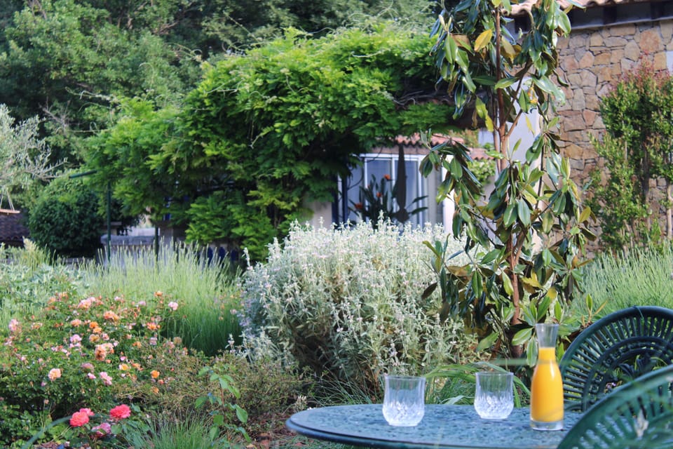 Les Secrets du Defends Bed and Breakfast in French Riviera