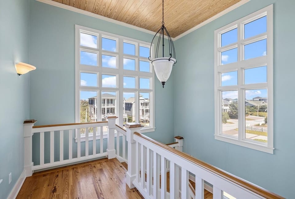 House, 5 Bedrooms | Interior