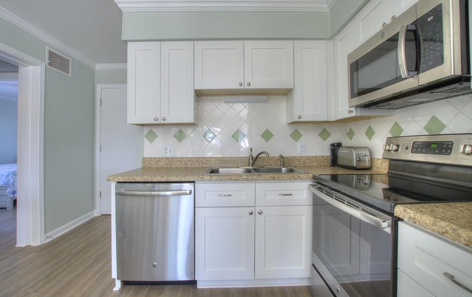Condo, 2 Bedrooms | Private kitchen | Coffee/tea maker, fridge, oven, toaster