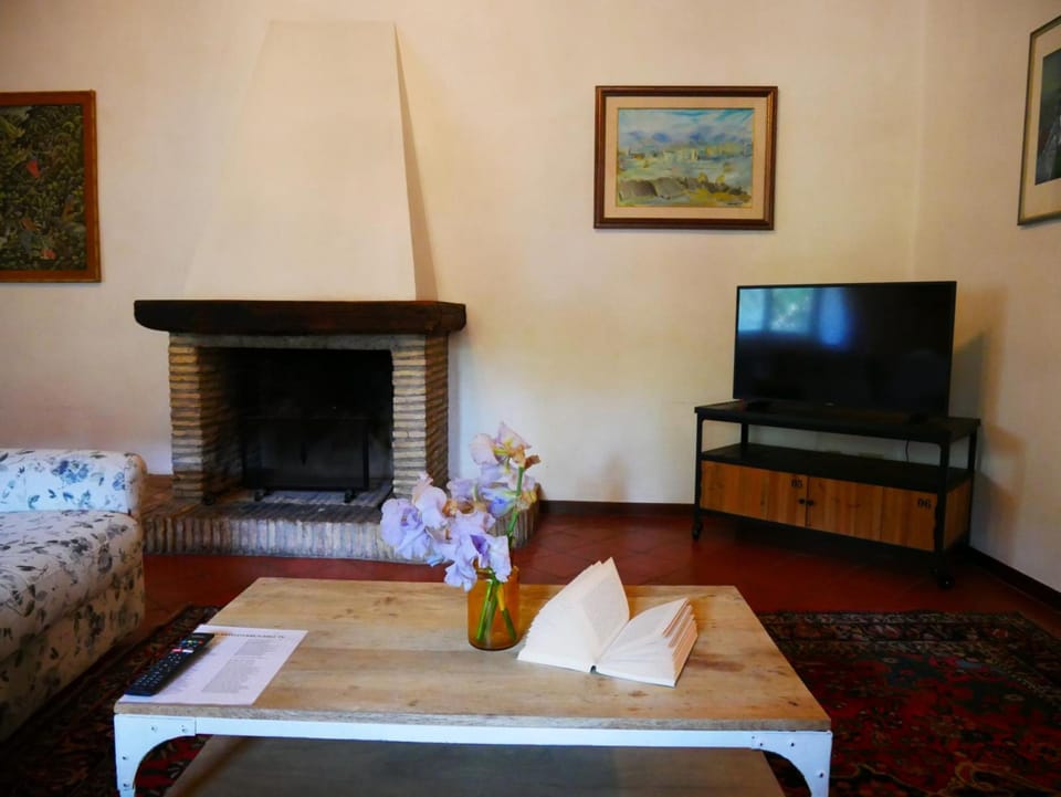 House, Smoking | 2 bedrooms