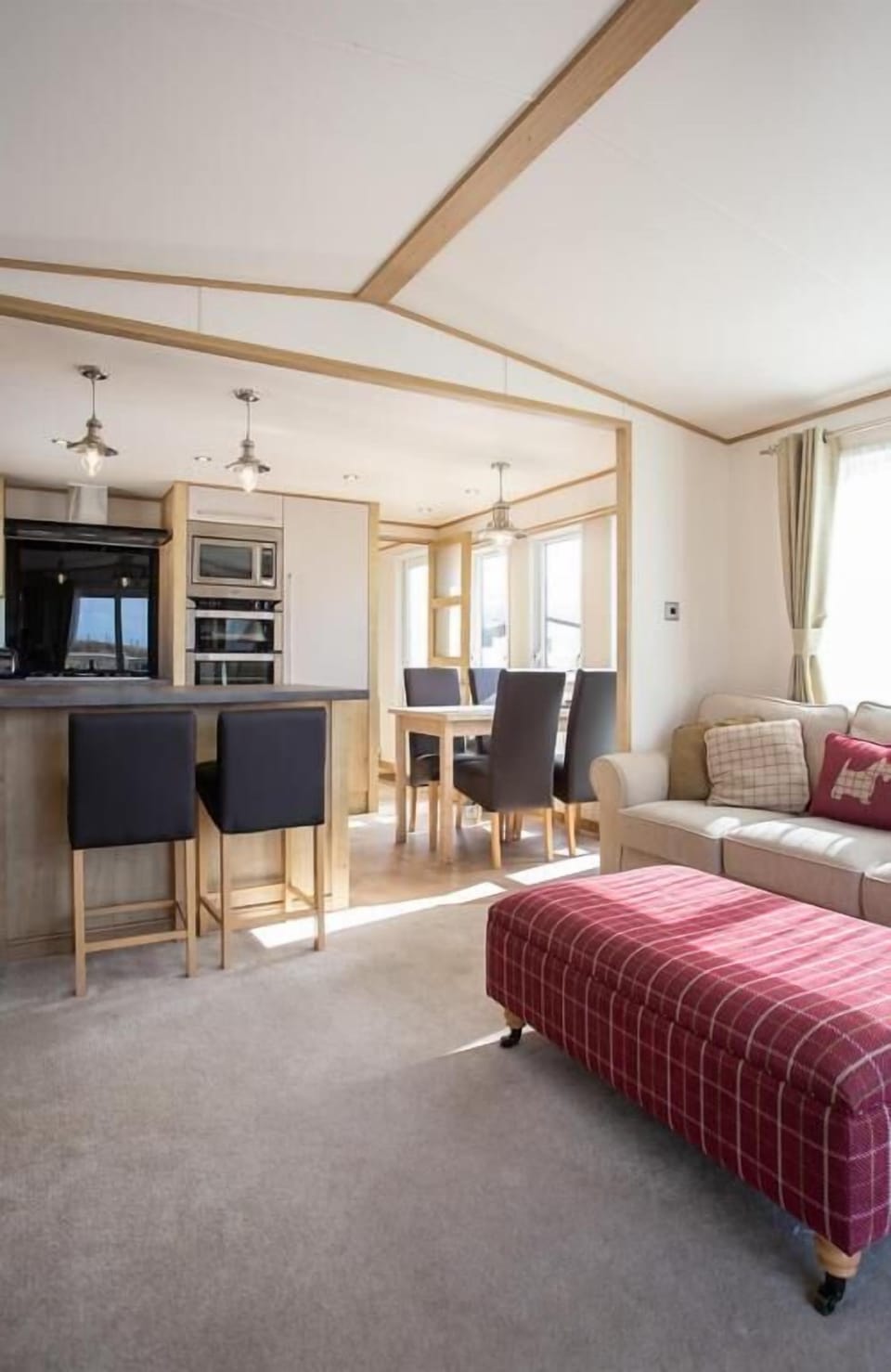 Indulgent 6 Berth Caravan | Living area | TV