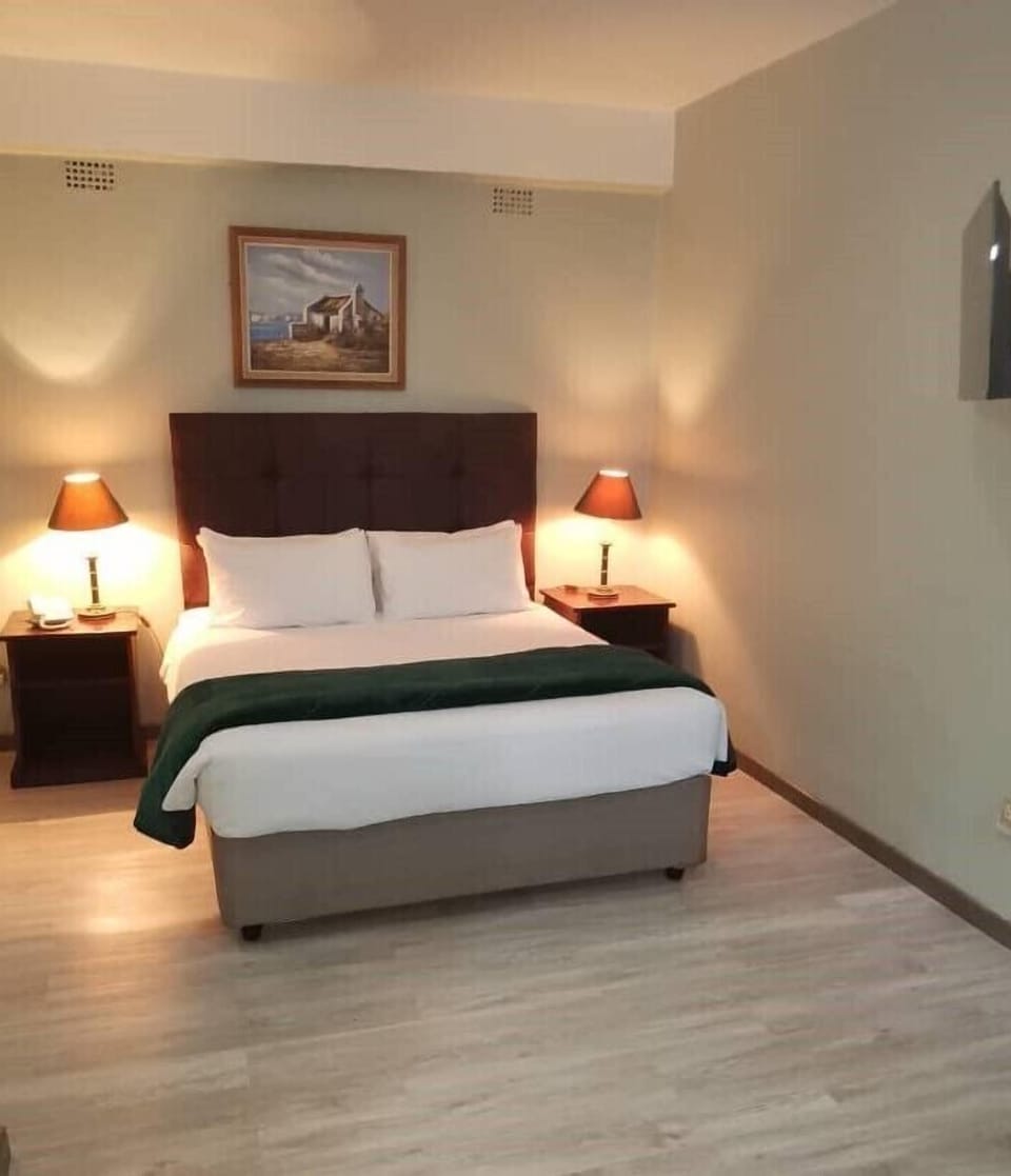 Basic Room | Free WiFi
