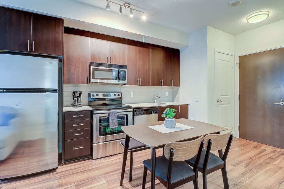Comfort Apartment | Dining room