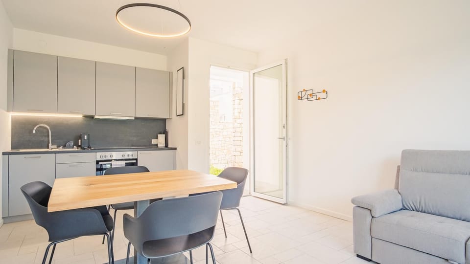 House | 1 bedroom