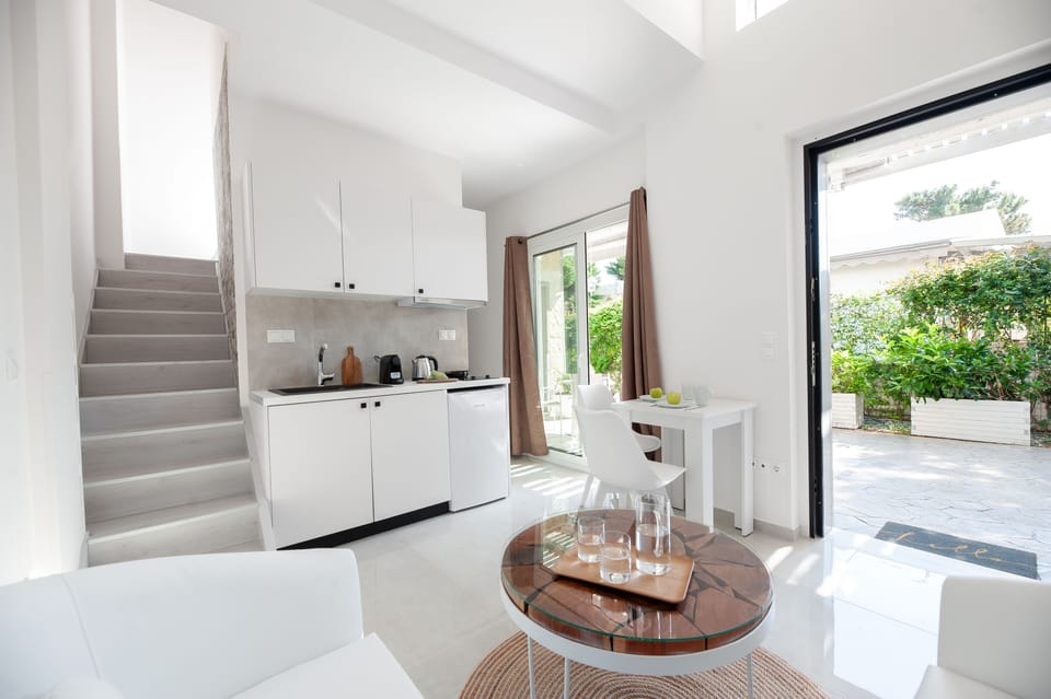 Duplex, Garden View (Split Level) | Living area | 40-inch Smart TV with satellite channels, TV, streaming services