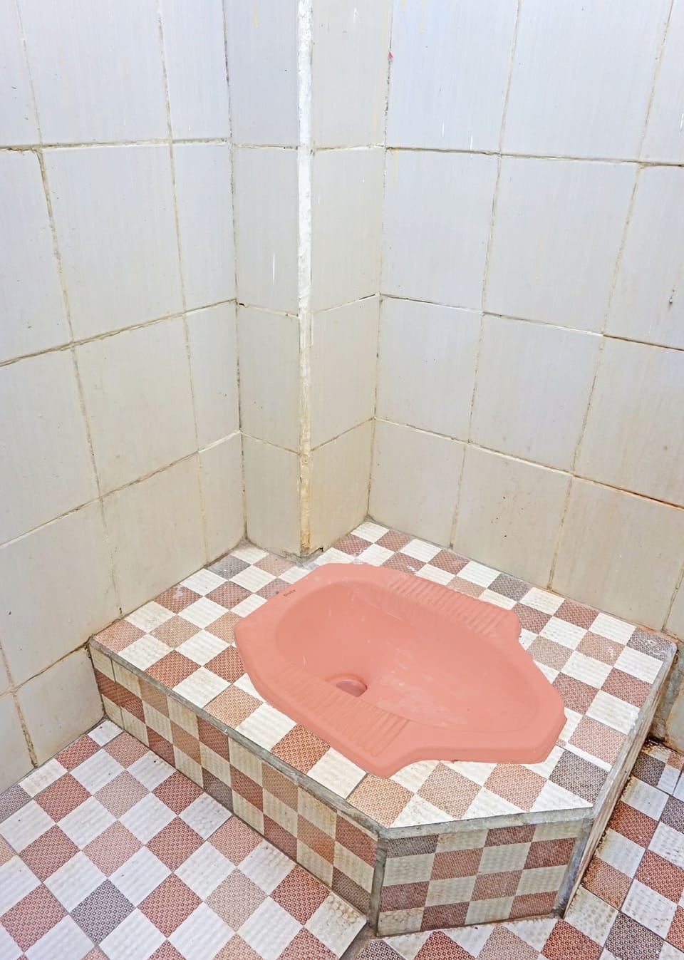 Standard Double Room | Bathroom | Shower, towels