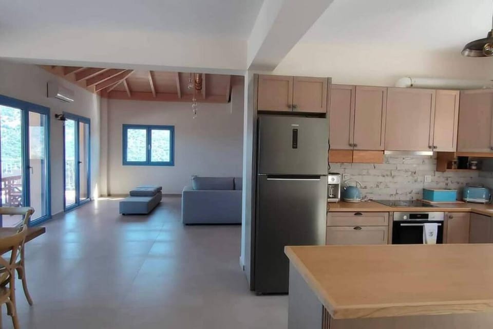 House, Smoking | 3 bedrooms