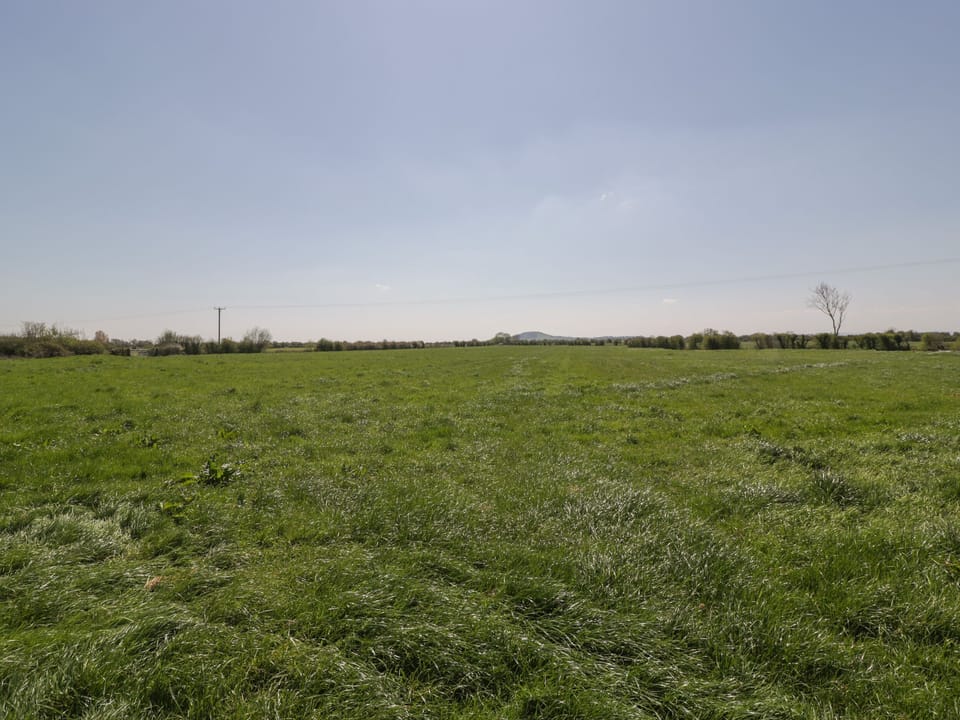 Little Wharf Cottage in Sedgemoor