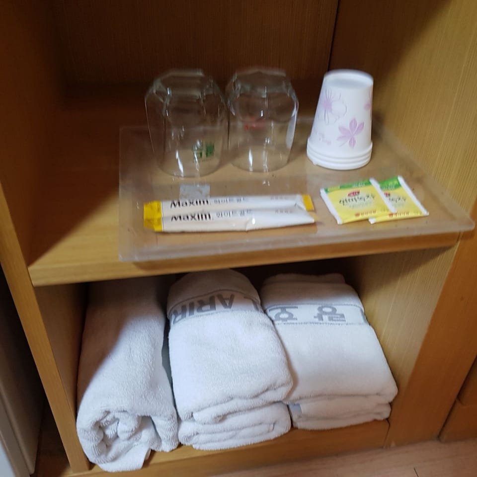 Standard Double Room | Desk, blackout drapes, free WiFi, bed sheets