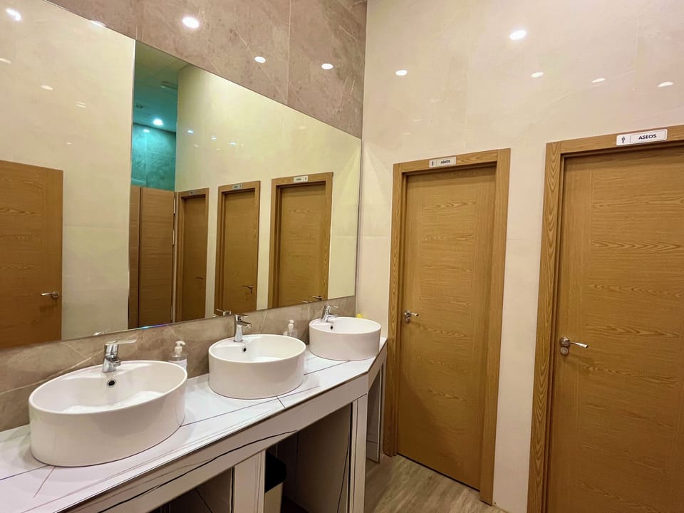 Comfort Shared Dormitory, Mixed Dorm, Non Smoking | Shared bathroom