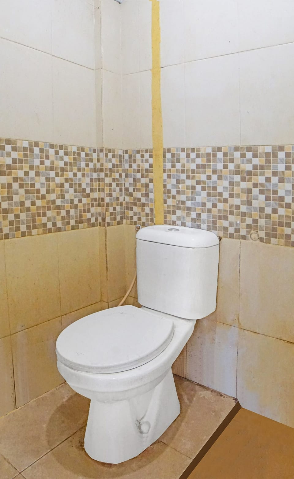 Standard Double Room | Bathroom | Shower, rainfall showerhead, towels, soap