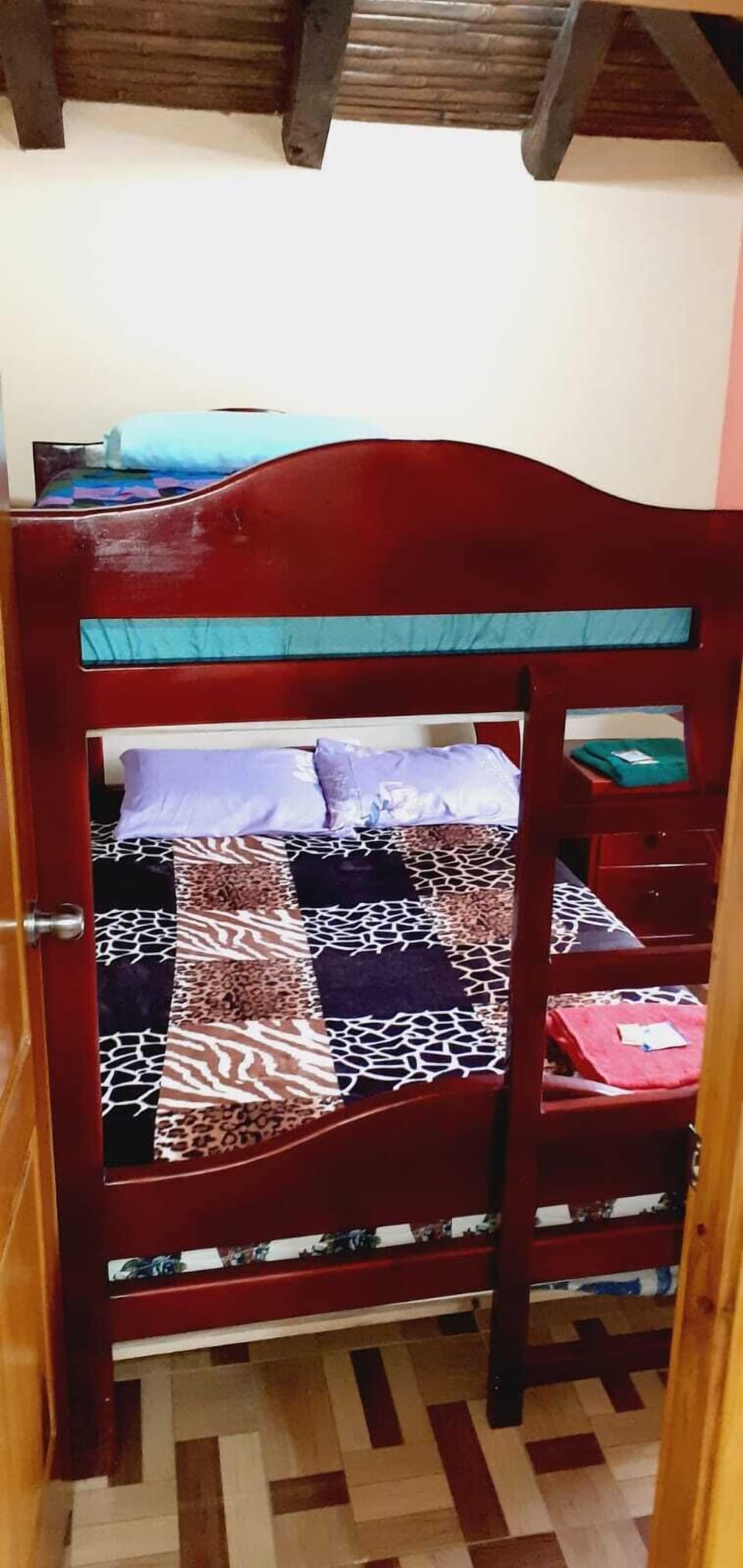 Basic Shared Dormitory, 1 Bedroom, Shared Bathroom, Mountain View | WiFi (free)
