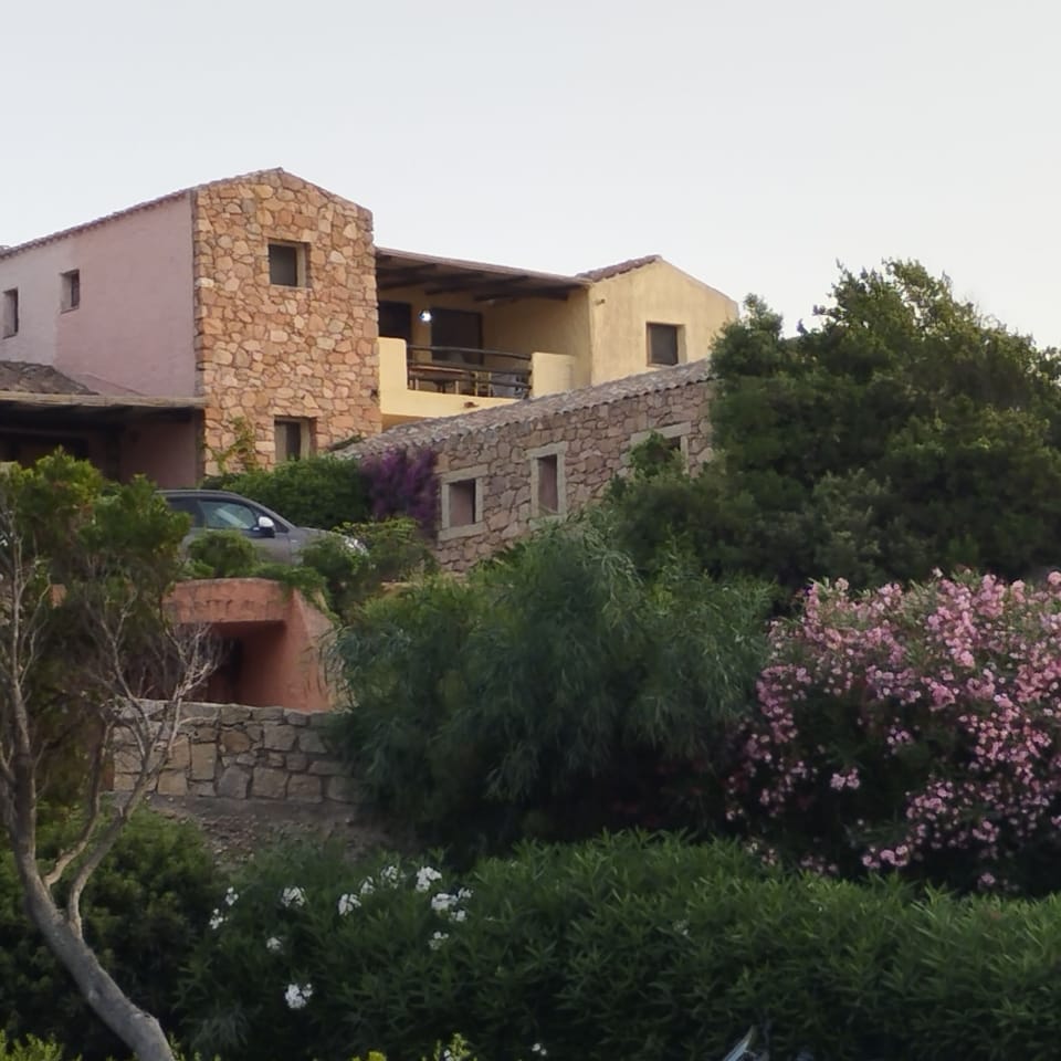 Apartment, 2 Bedrooms, Smoking, Patio | Exterior