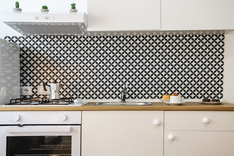 Apartment | Private kitchen | Fridge, oven, espresso maker, electric kettle