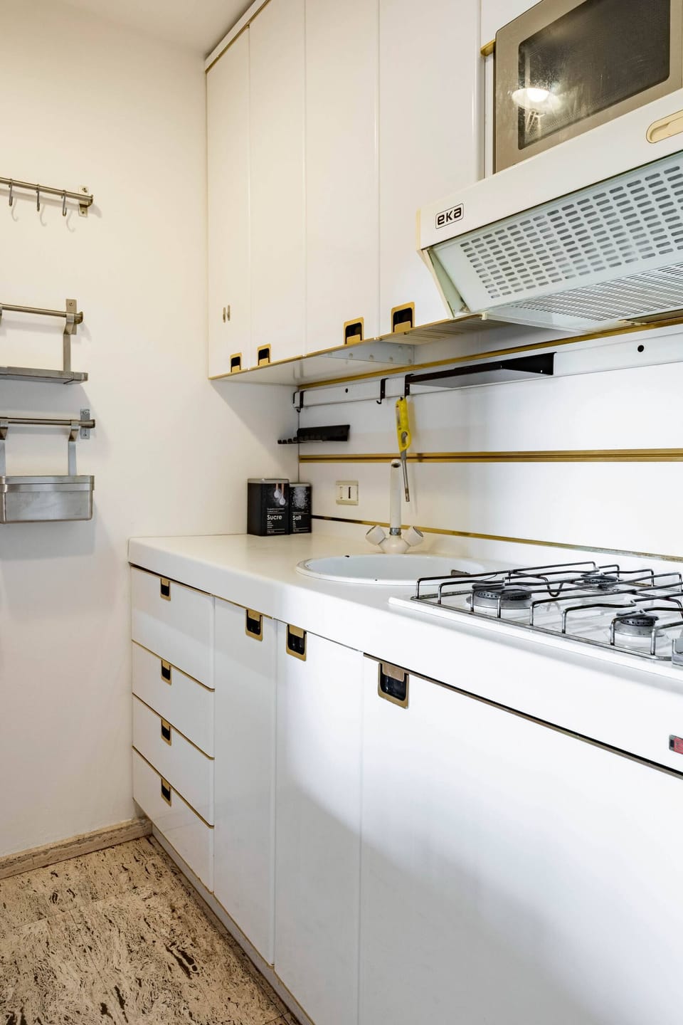 Apartment, 1 Bedroom, City View | Private kitchen