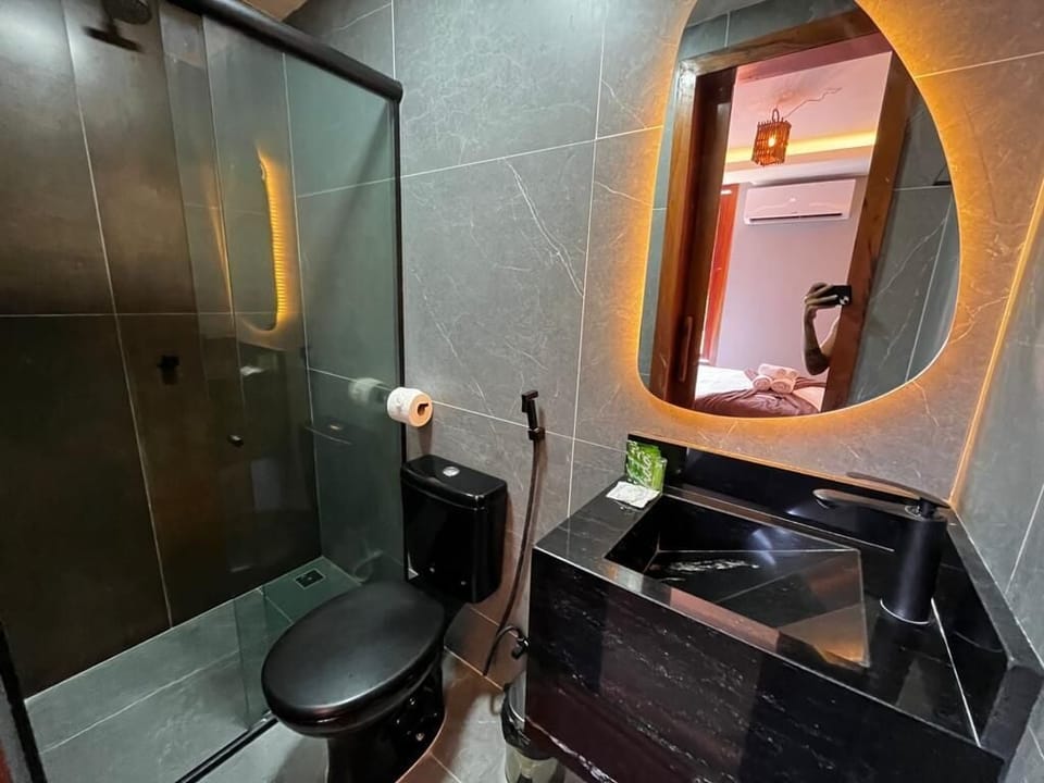 Shower, towels, soap, shampoo