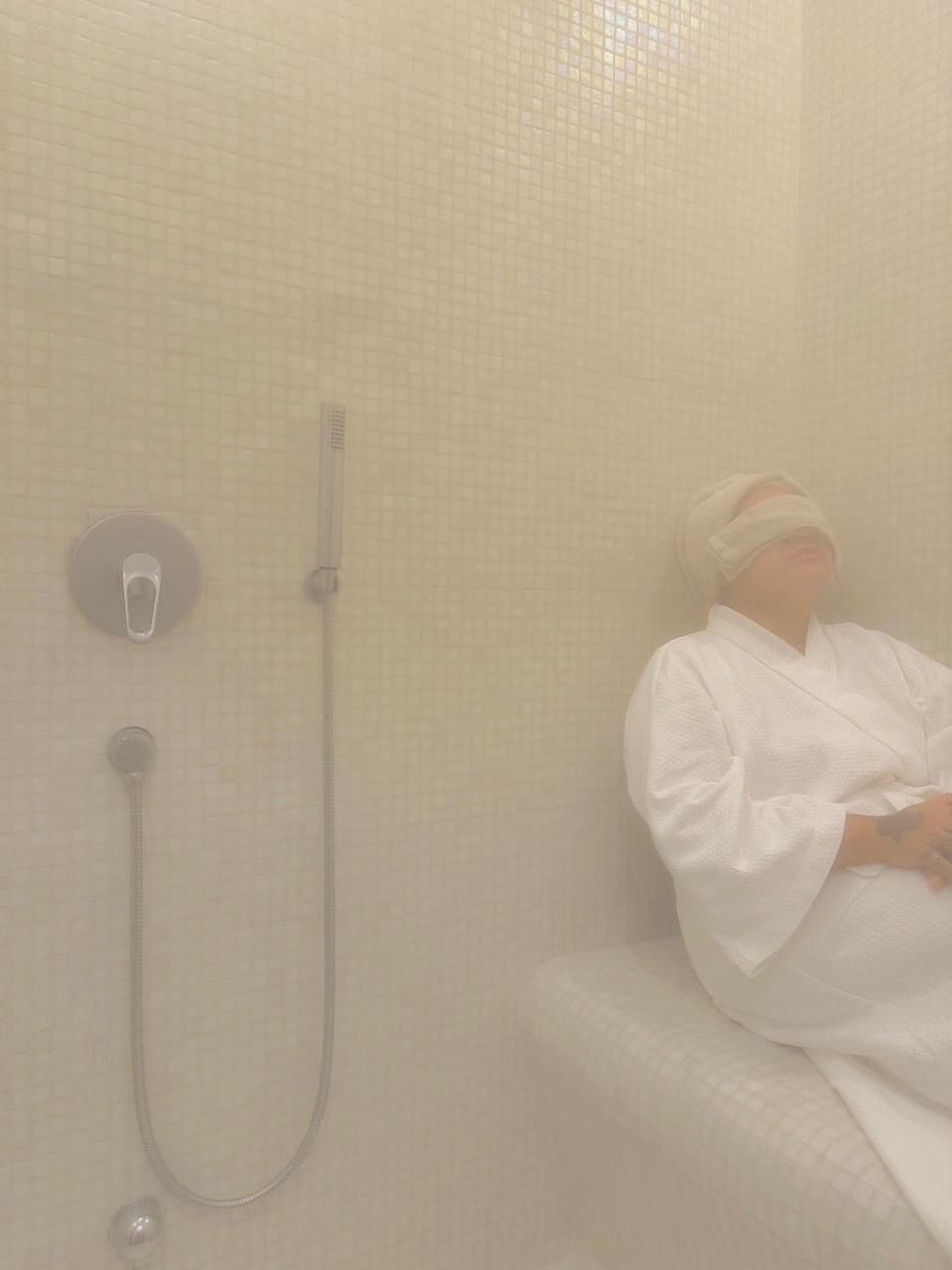 Sauna, steam room, deep-tissue massages, Swedish massages, massages