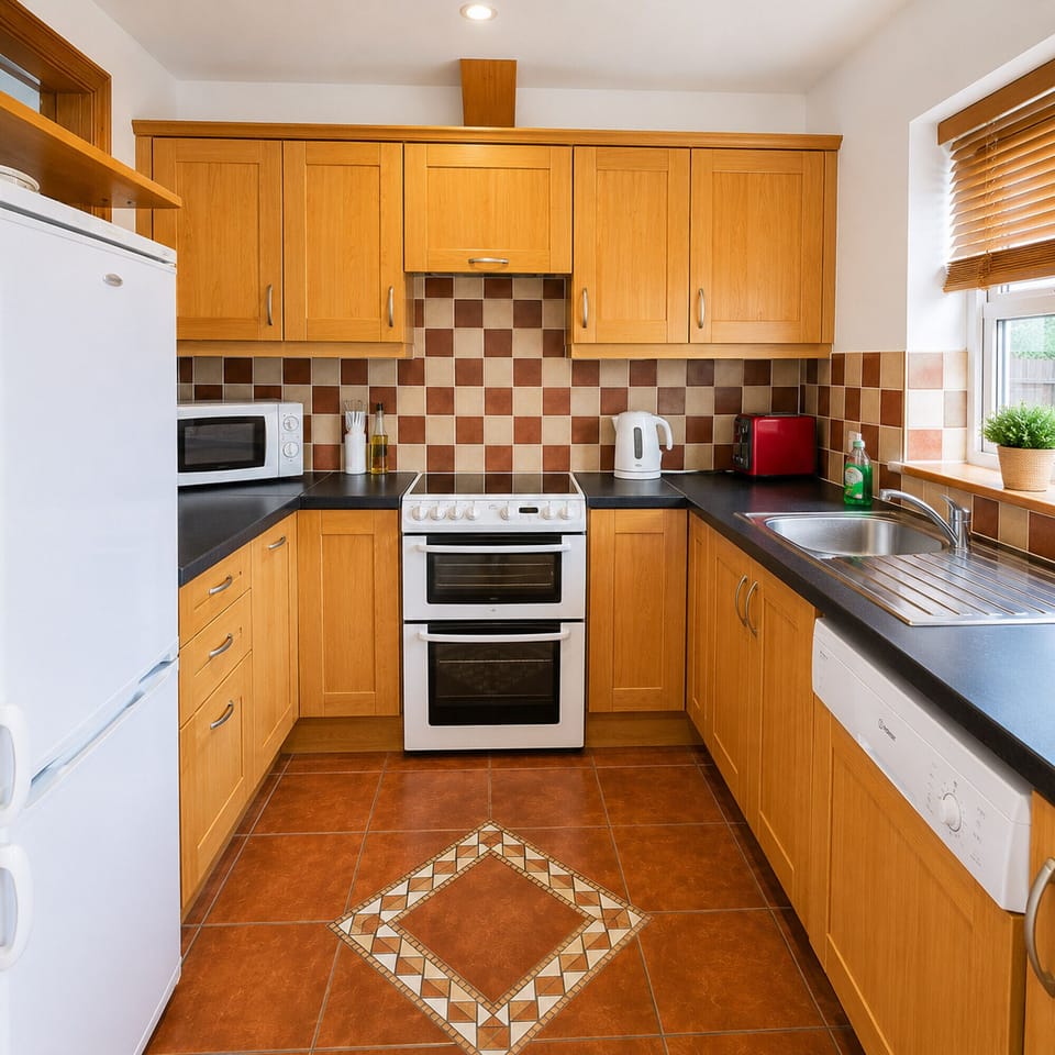 Microwave, electric kettle
