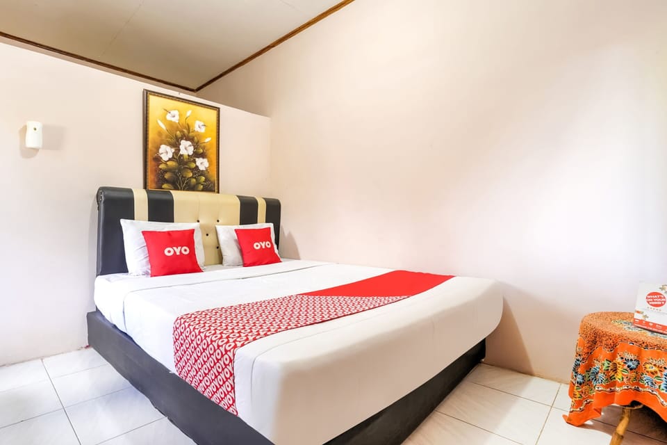 Standard Double Room | WiFi (free), bed sheets