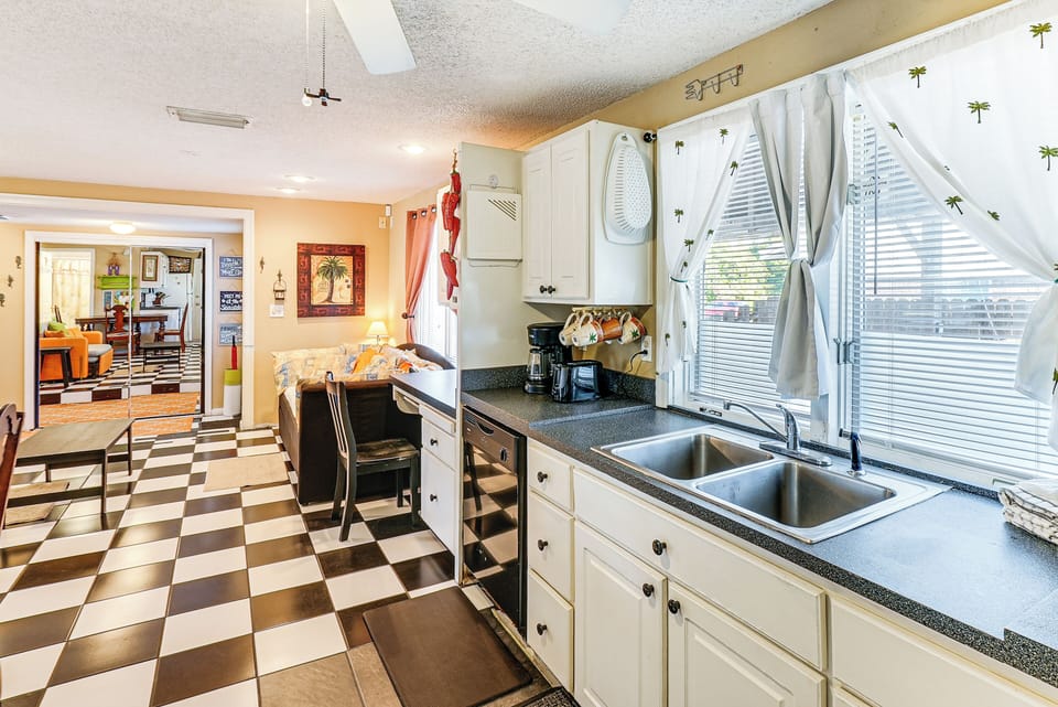 Cottage (2 Bedrooms) | Interior