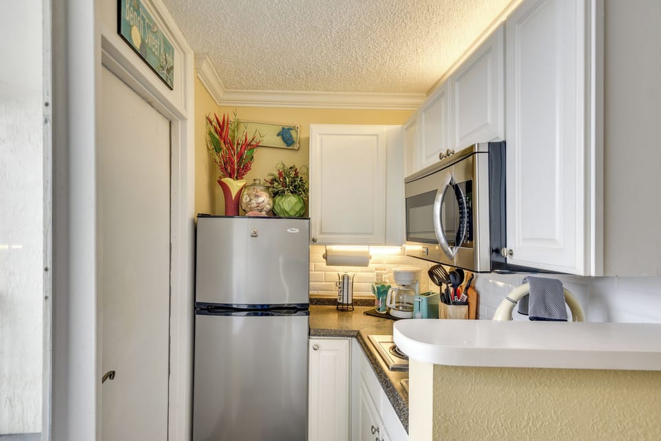 Apartment (0 Bedroom) | Interior