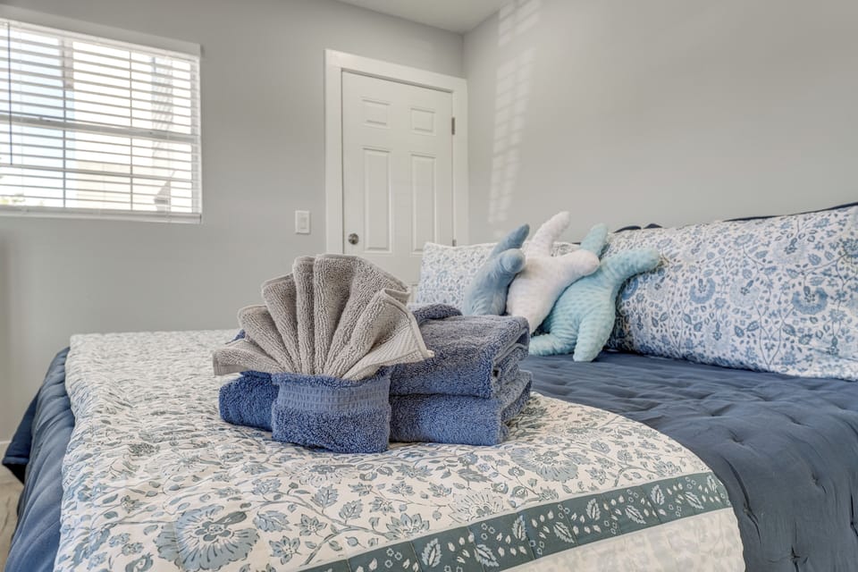 Apartment (1 Bedroom) | Interior