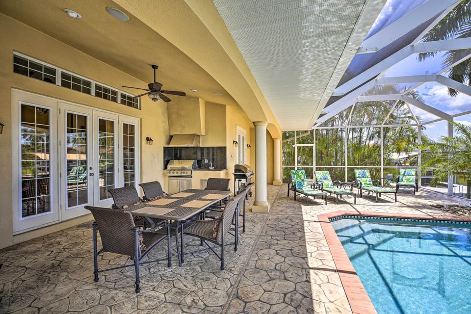 Villa (4 Bedrooms) | Interior