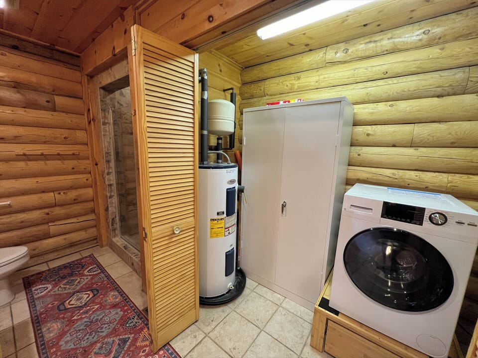House (2 Bedrooms) | Property amenity