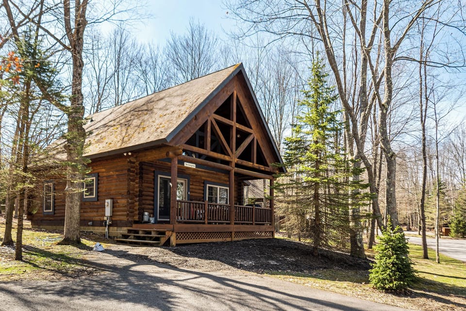 House (2 Bedrooms) | Front of property