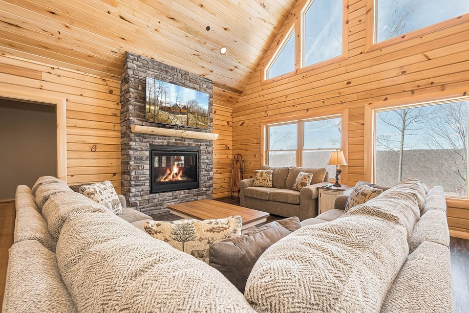 House (Multiple Bedrooms) | Front of property