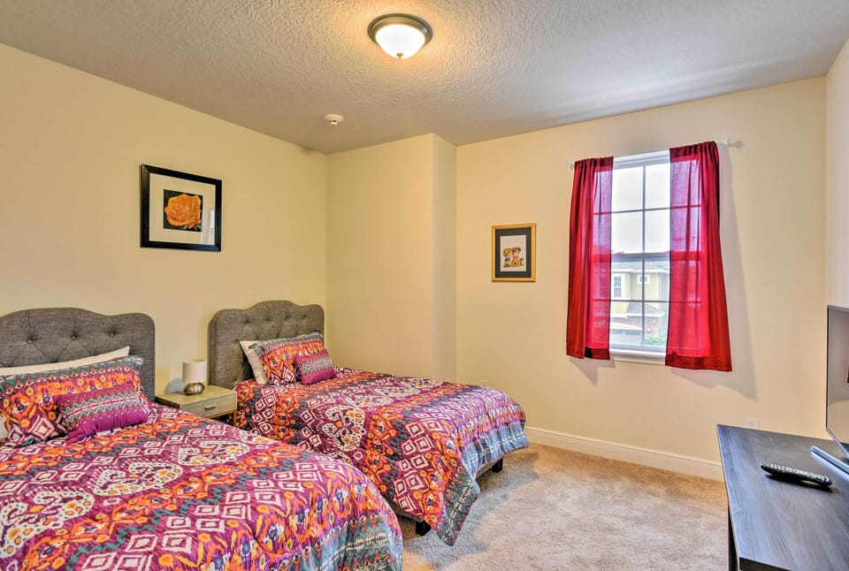 House (Multiple Bedrooms) | Interior