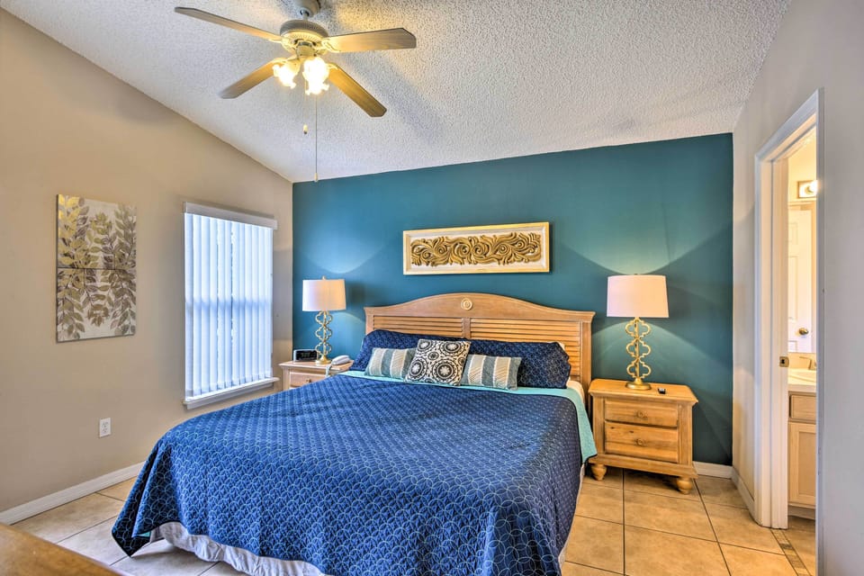 Clermont Home w/ Pool & Game Room: 10 Mi to Parks! Cottage in Four Corners