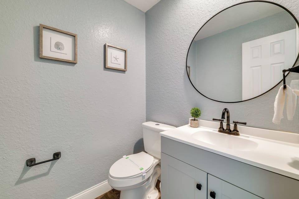 Private Pool & Hot Tub: Modern Davenport Home! Cottage in Polk County